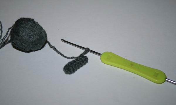 start with an Amigurumi loop