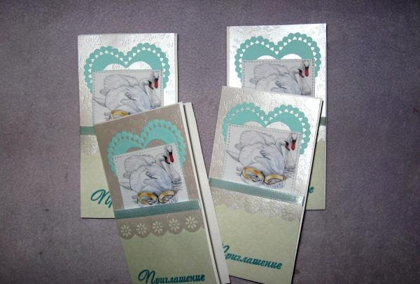 Wedding invitations with swans