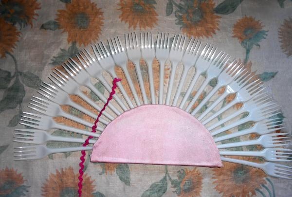 Fan made from disposable forks