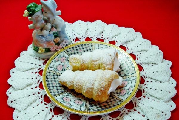 pastry cones for baking