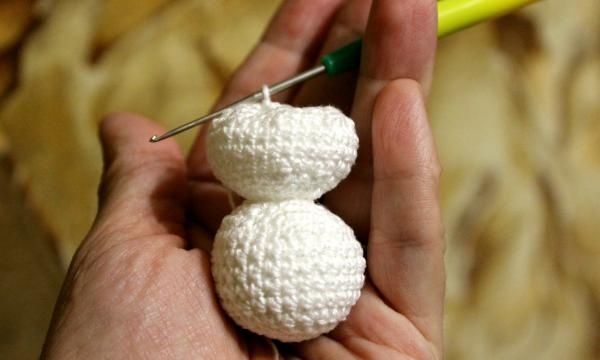 Snowman crochet Christmas tree toy