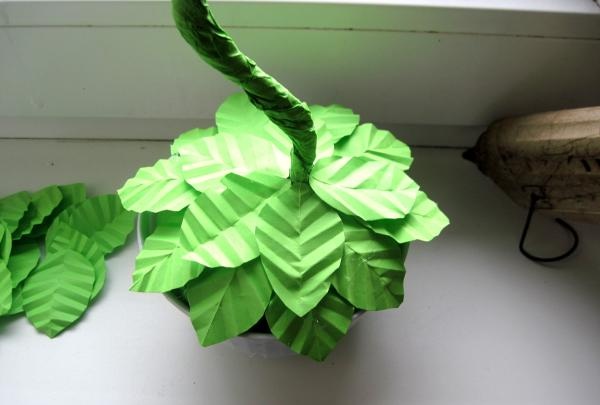 paper topiary using quilling technique