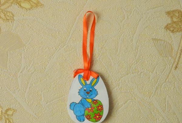 Easter bunny pendant