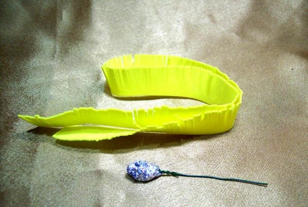 headband with dandelions and daisies