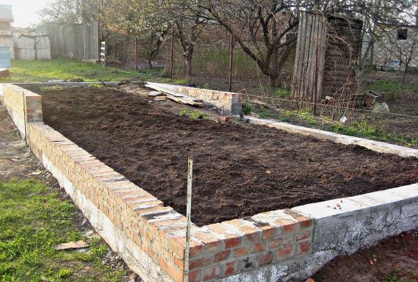 Stages of building a barn