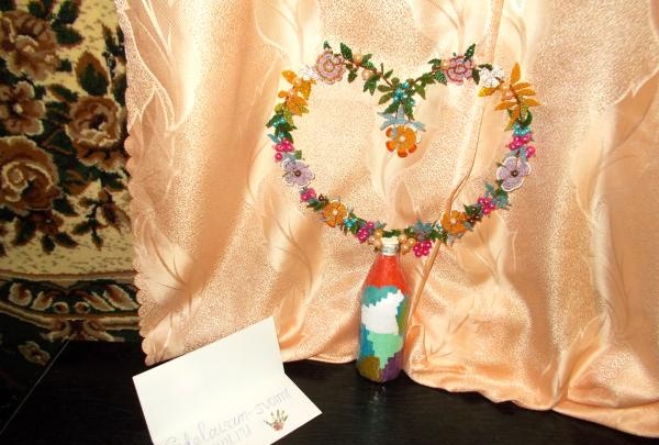 Decoration Heart made of beads