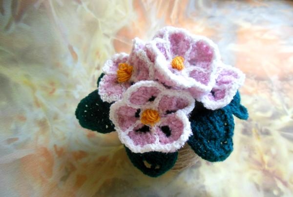 Crochet violets