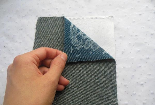 Notepad with denim trim