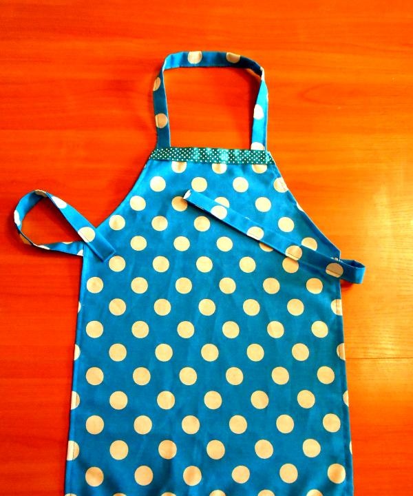 How to sew a simple apron