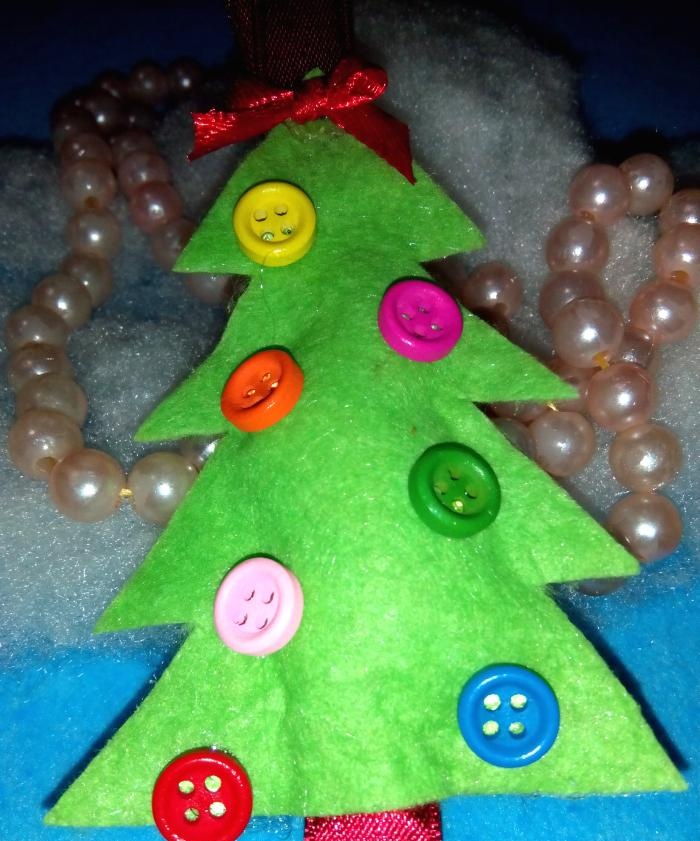 Christmas tree made of viscose napkin