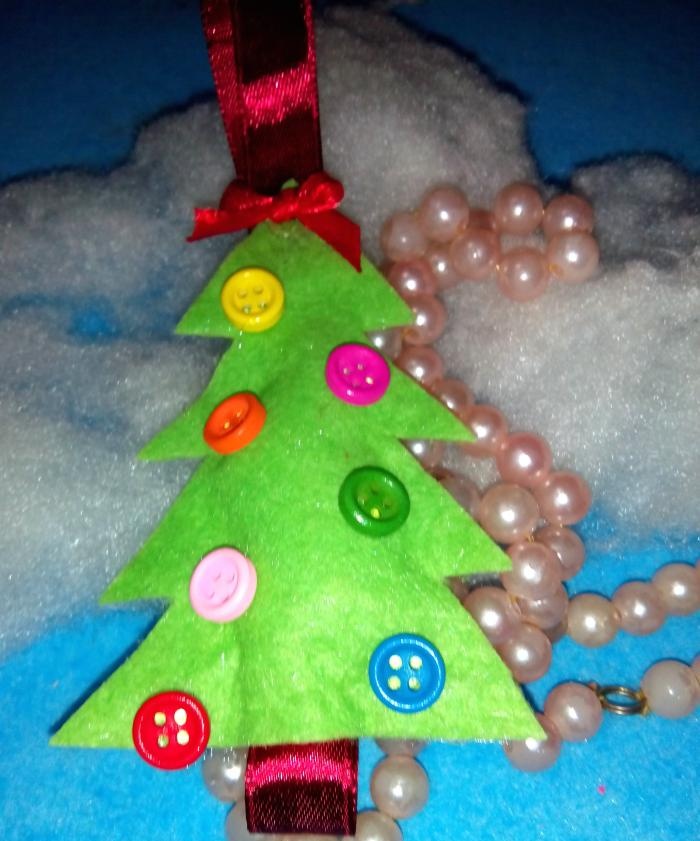 Christmas tree made of viscose napkin