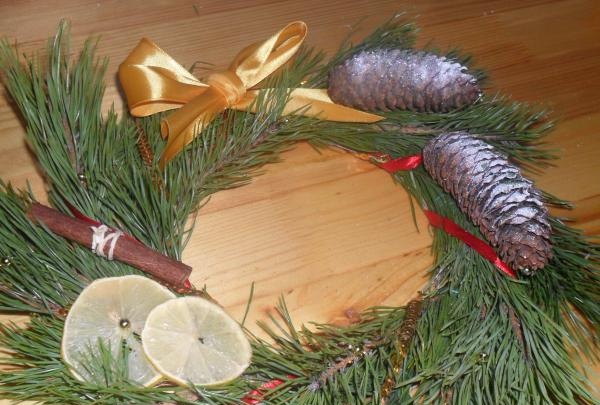 Spruce wreath