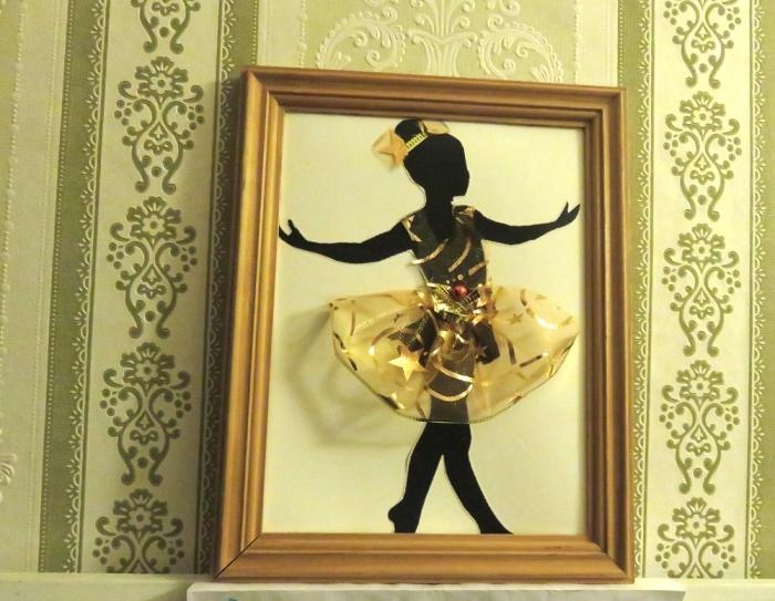 Panel painting Little ballerina