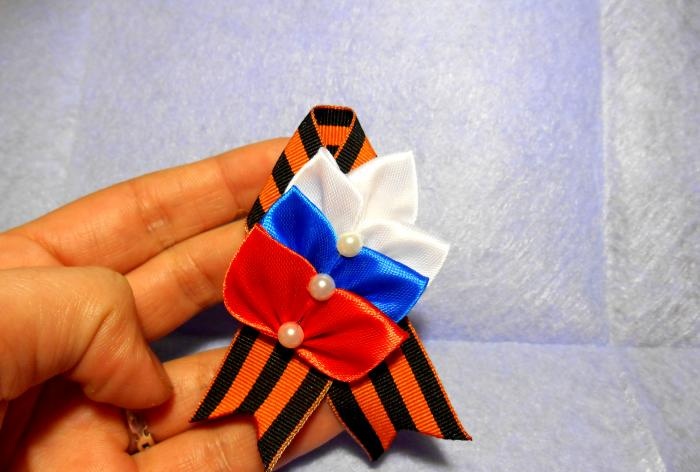 Brooch Spikelet tricolor