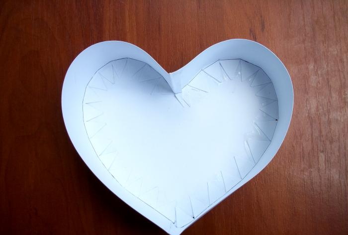 DIY heart-shaped box