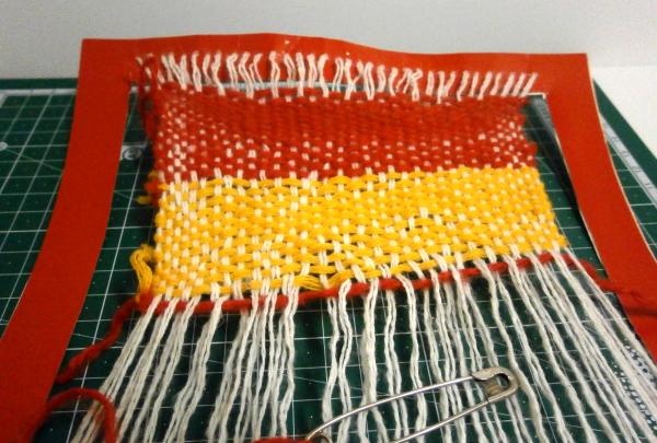 tie the red thread to the yellow one