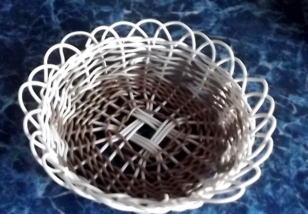 wire rusk bowl