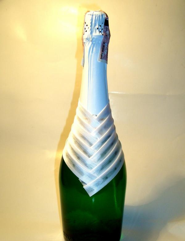 Wedding bottle-bride