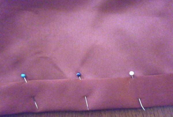 Make a pillowcase clasp