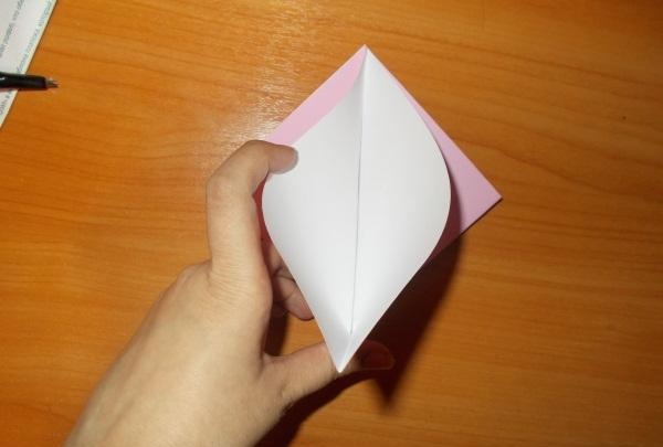 Funny origami snail