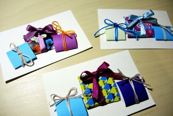 Glue on miniature gifts