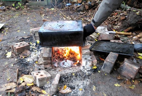 The smokehouse does not need to be washed