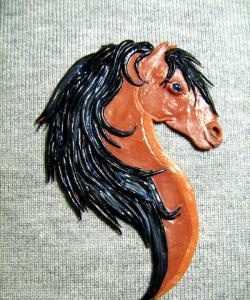 Horse head magnet