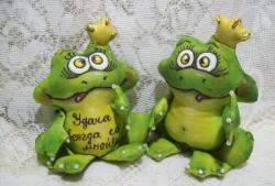 Fabric frog princesses