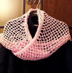 Light pink crochet stole