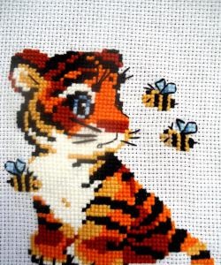 Cross-stitch the picture “Stripes”