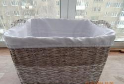 Weaving a laundry basket