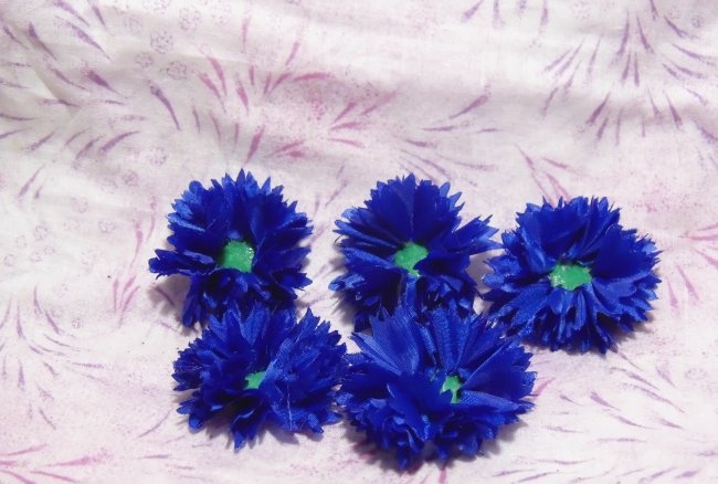 Headband with wildflowers