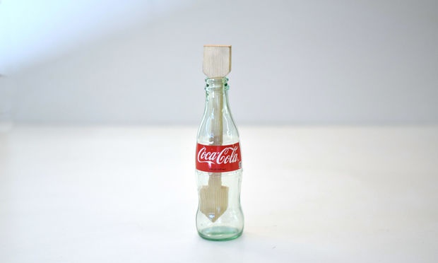 Puzzle Arrow in a bottle