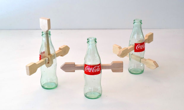 Puzzle Arrow in a bottle