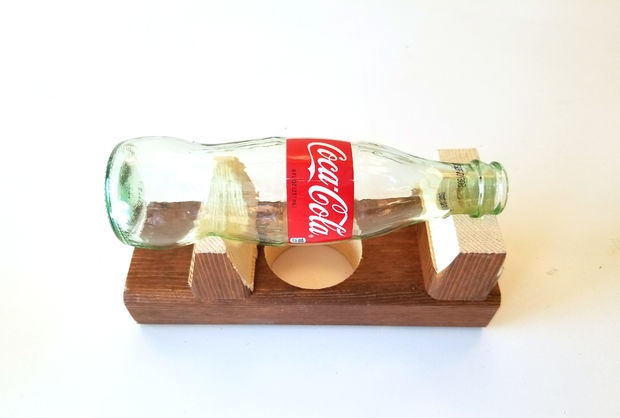 Puzzle Arrow in a bottle