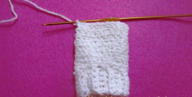 Crochet scratching mittens for newborns