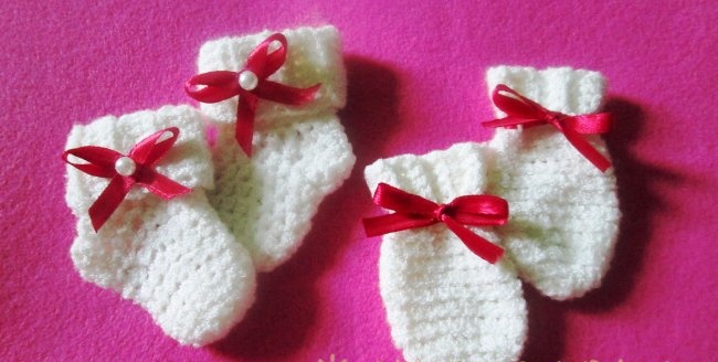 Crochet scratching mittens for newborns