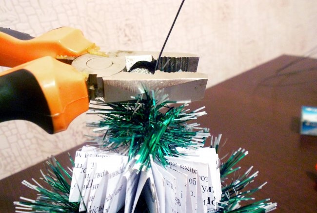 DIY Christmas tree made from office paper