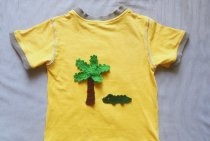 “Tropical applique” for a summer crochet T-shirt