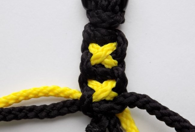 How to weave an X bracelet from cords