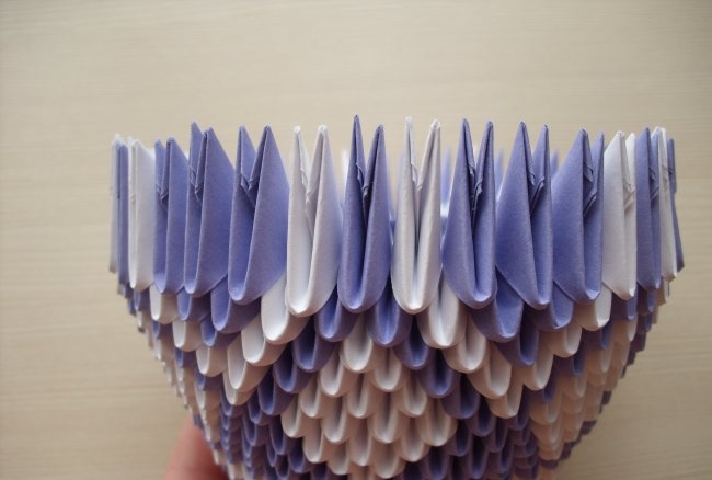 Vase made of triangular origami modules