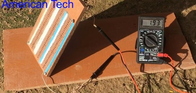 DIY solar battery made from diodes