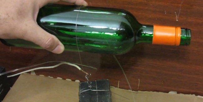 How to cut a glass bottle