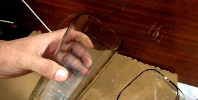 How to cut a glass bottle