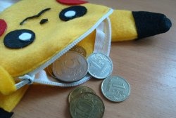 Felt Pikachu children's wallet