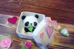 Felt gift box