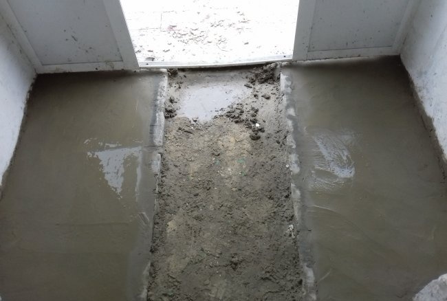 Concrete floor screed