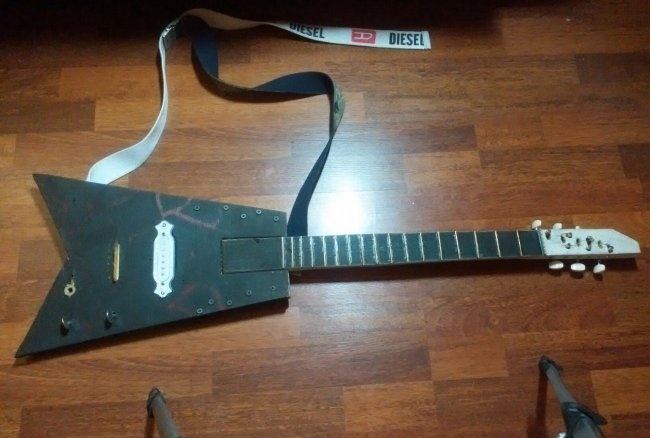 How to make an electric guitar