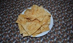 Homemade pita chips