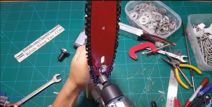 How to make a mobile saw with your own hands